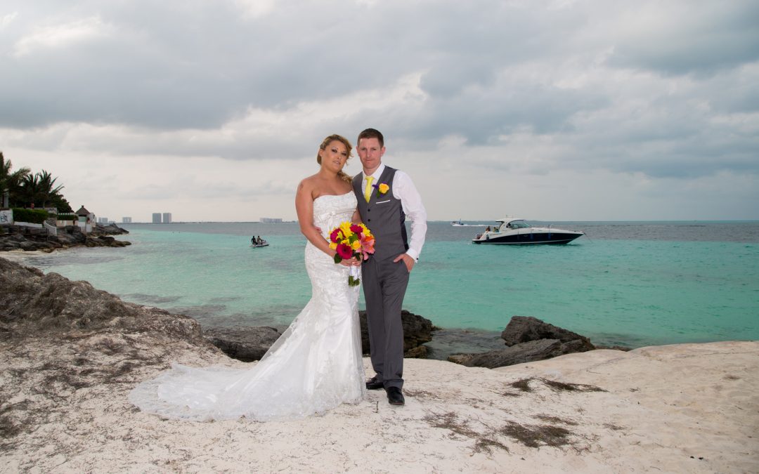 Location wedding photography Cancun Mexico.